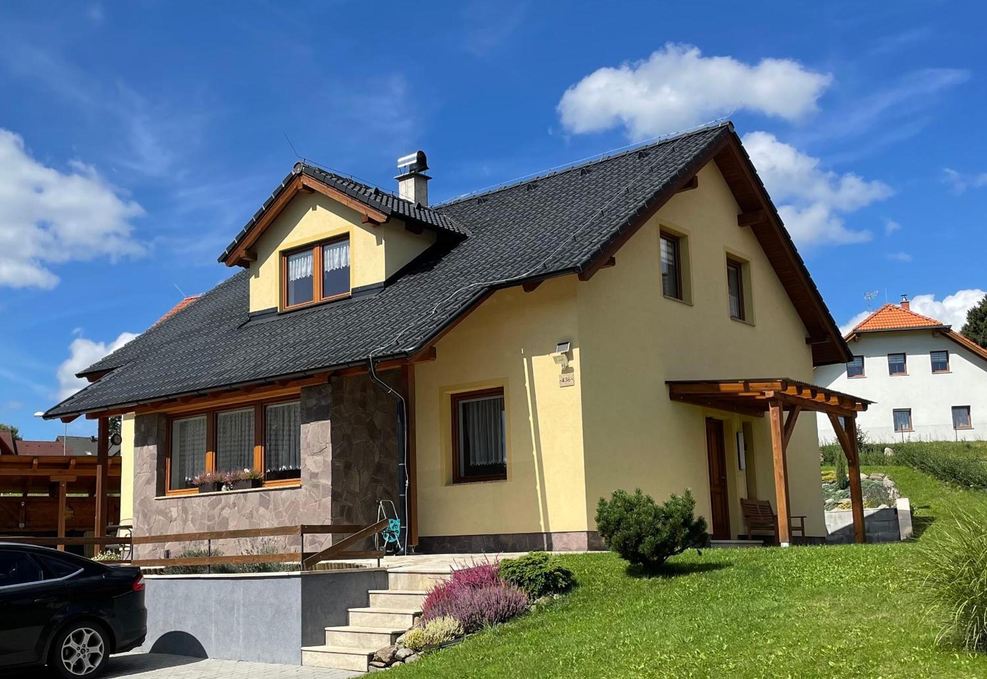 Apartman U Kovaru Касперске Хори Екстериор снимка